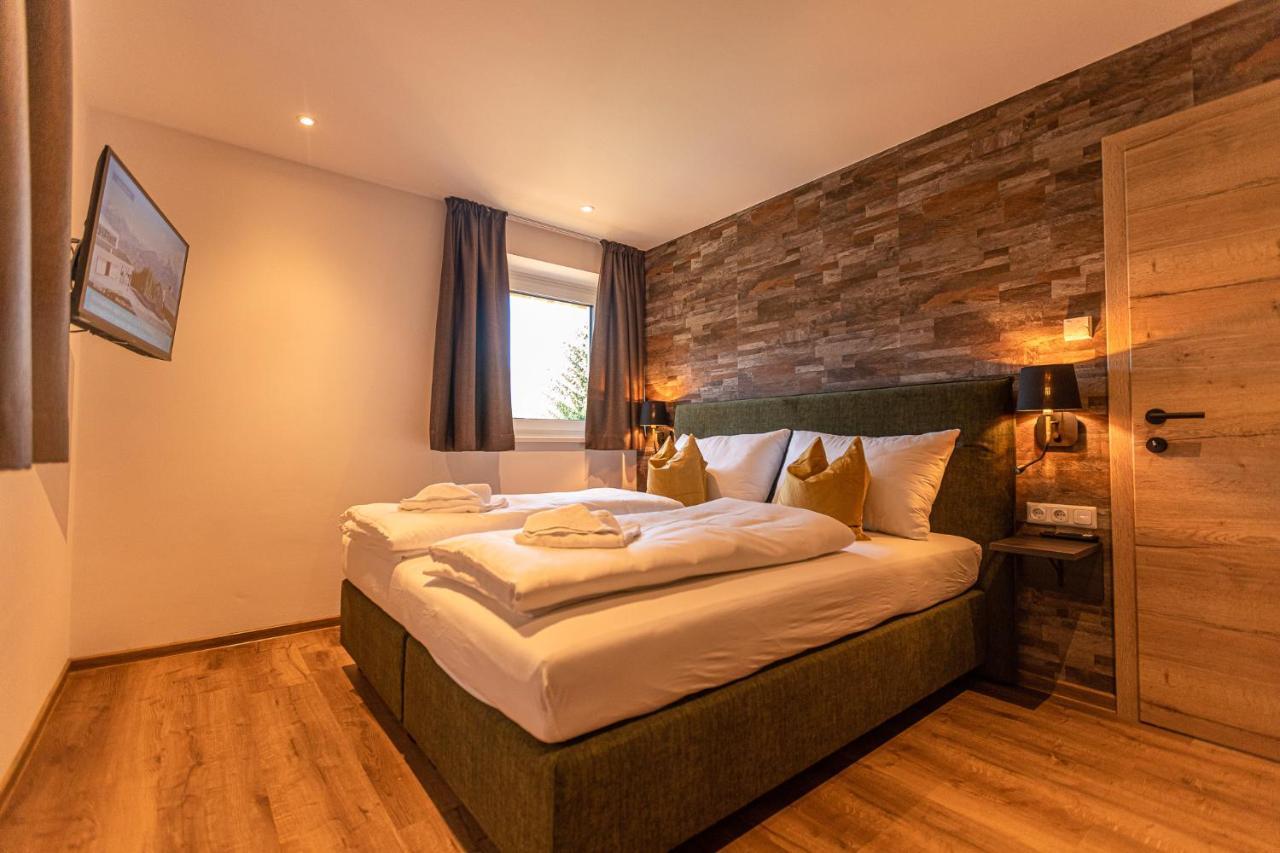 Tevini Boutique Suites By We Rent เซลล์อัมเซ ภายนอก รูปภาพ