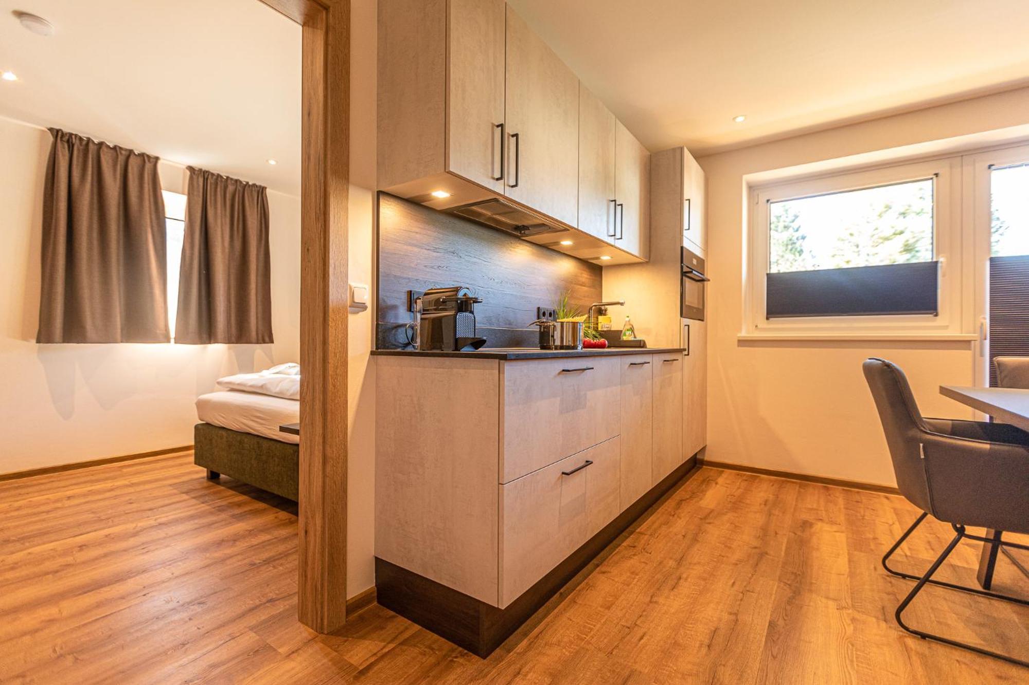 Tevini Boutique Suites By We Rent เซลล์อัมเซ ห้อง รูปภาพ
