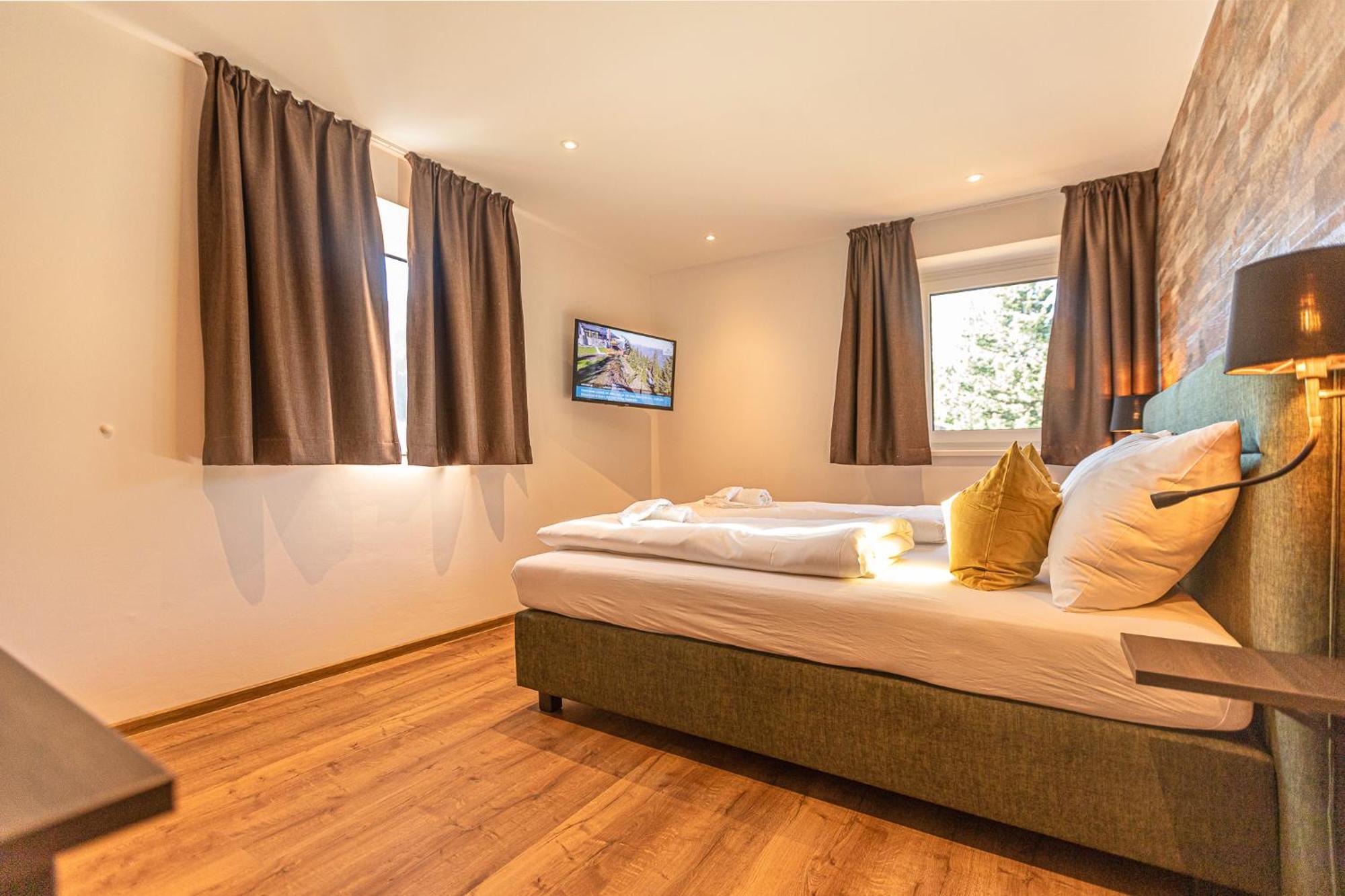 Tevini Boutique Suites By We Rent เซลล์อัมเซ ห้อง รูปภาพ